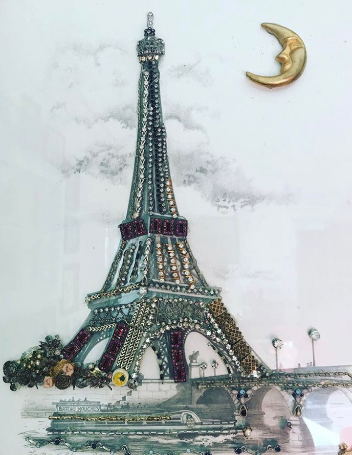 Eiffel tower jewelry art